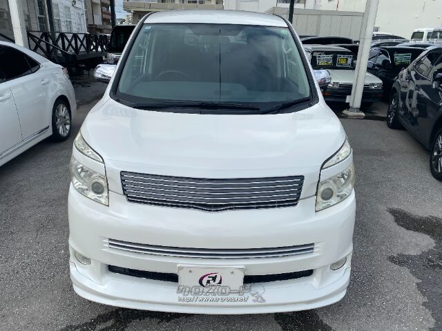 トヨタ ヴォクシー