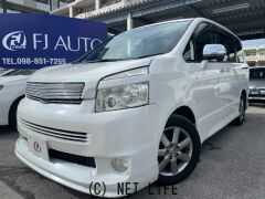 トヨタ ヴォクシー