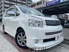 トヨタ ヴォクシー