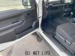 スズキ ジムニーシエラ