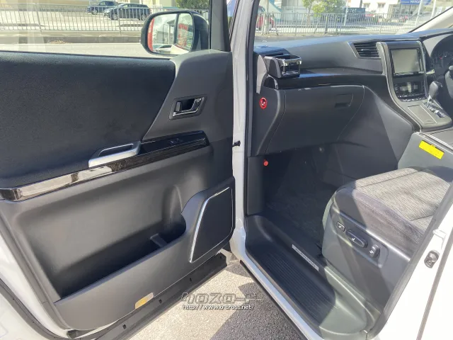 トヨタ アルファード