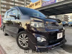 トヨタ ヴォクシー