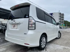 トヨタ ヴォクシー