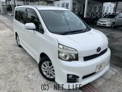 トヨタ ヴォクシー