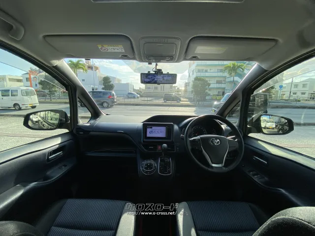 トヨタ ヴォクシー