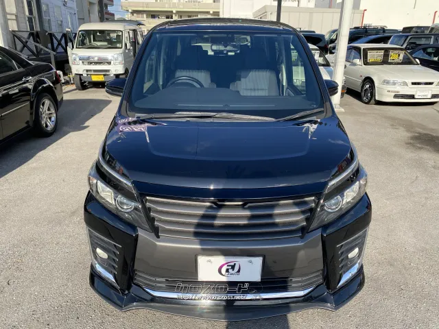 トヨタ ヴォクシー