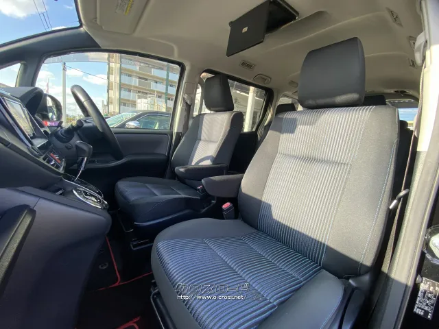 トヨタ ヴォクシー