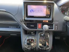 トヨタ ヴォクシー