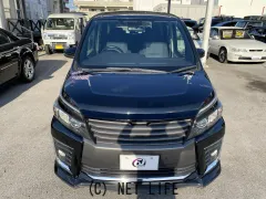 トヨタ ヴォクシー