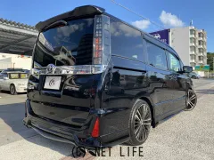 トヨタ ヴォクシー