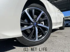 スバル レヴォーグ