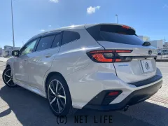 スバル レヴォーグ