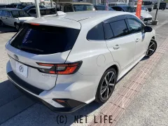 スバル レヴォーグ