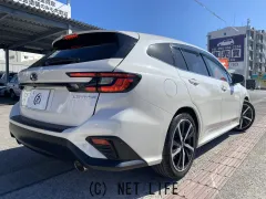 スバル レヴォーグ