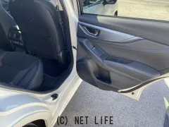 スバル レヴォーグ