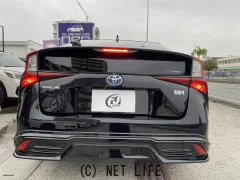 トヨタ プリウス