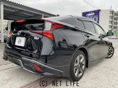 トヨタ プリウス