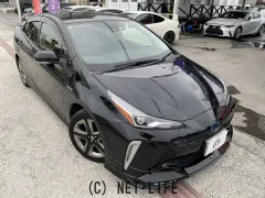 トヨタ プリウス