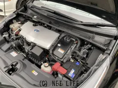 トヨタ プリウス