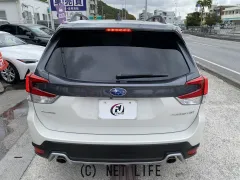 スバル フォレスター