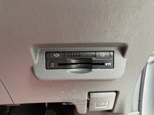 トヨタ プリウスα