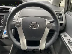 トヨタ プリウスα