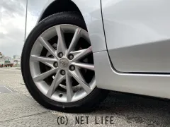 トヨタ プリウスα