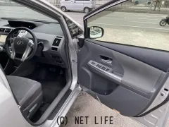 トヨタ プリウスα