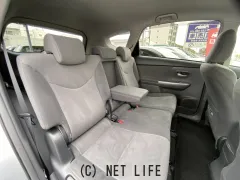 トヨタ プリウスα