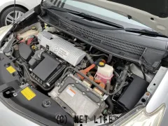 トヨタ プリウスα