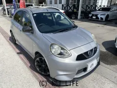 日産 マーチ