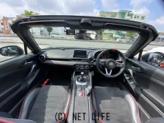 アバルト 124スパイダー