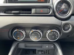 アバルト 124スパイダー