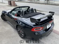 アバルト 124スパイダー