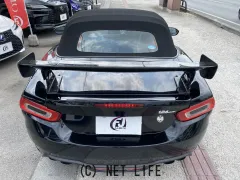 アバルト 124スパイダー