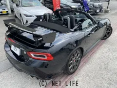 アバルト 124スパイダー