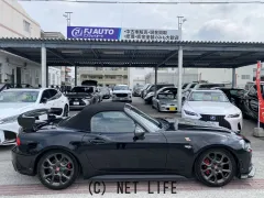 アバルト 124スパイダー