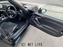 アバルト 124スパイダー