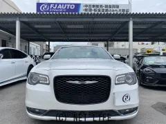 クライスラー 300