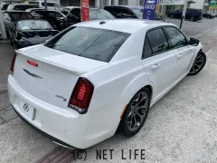 クライスラー 300