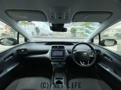 トヨタ プリウス