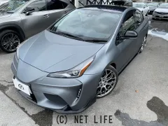 トヨタ プリウス