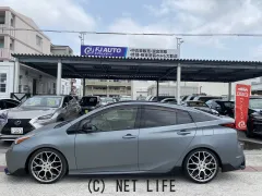 トヨタ プリウス