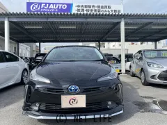 トヨタ プリウス