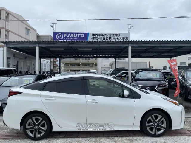 トヨタ プリウス