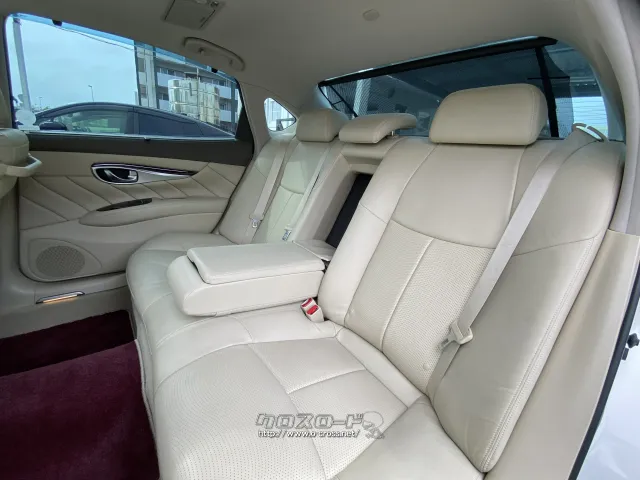 日産 シーマハイブリッド