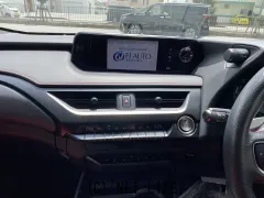 レクサス UX