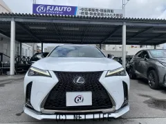 レクサス UX
