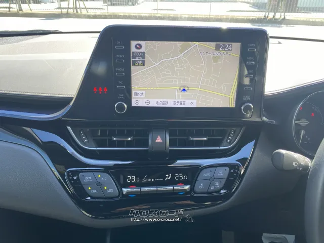 トヨタ C-HR