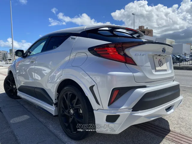 トヨタ C-HR